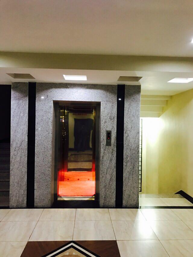Iroomz Vaishali Residency Беллари Экстерьер фото